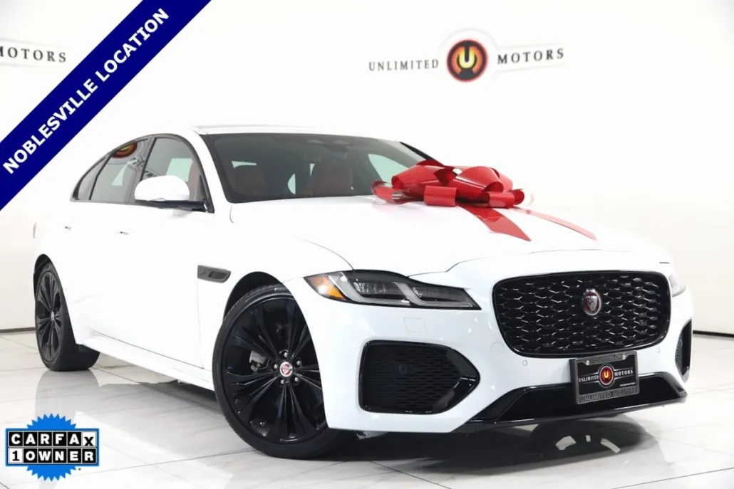 2023 Jaguar XF R-Dynamic SE photo 1