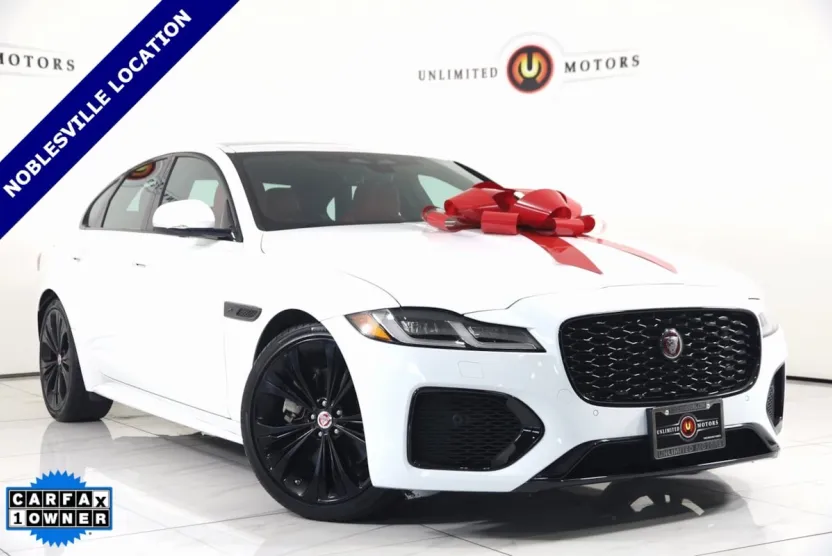 2023 Jaguar XF R-Dynamic SE photo 1