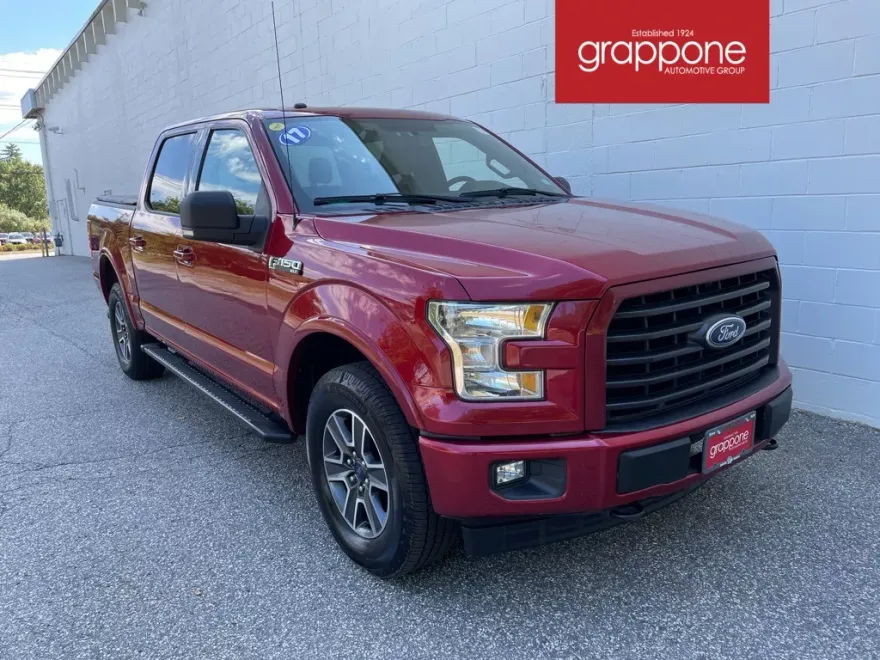 2017 Ford F-150 XLT photo 1