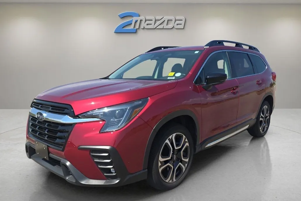2024 Subaru Ascent Limited photo 1