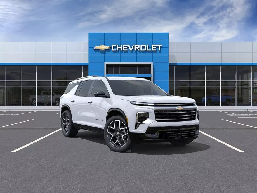2026 Chevrolet Traverse High Country photo 1