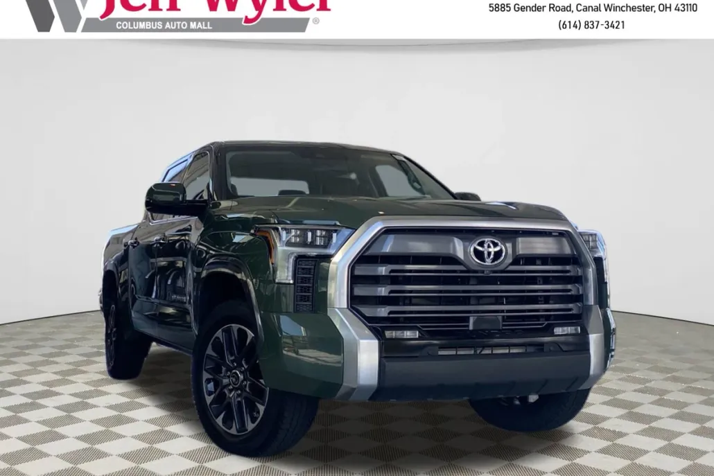 2022 Toyota Tundra Limited CrewMax photo 1
