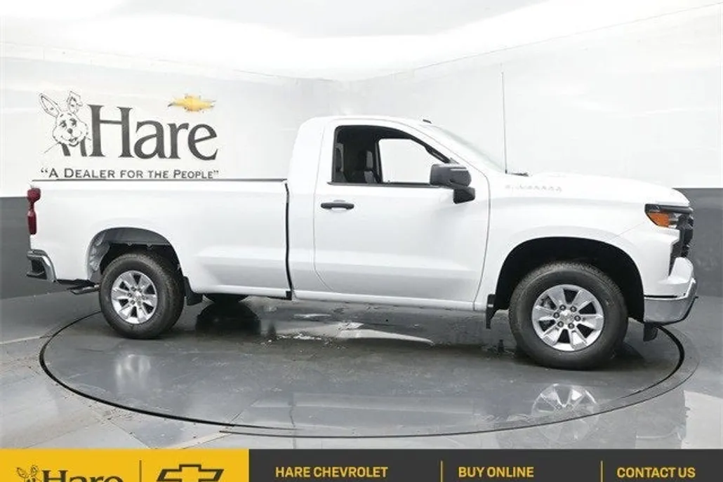 2025 Chevrolet Silverado 1500 photo 1