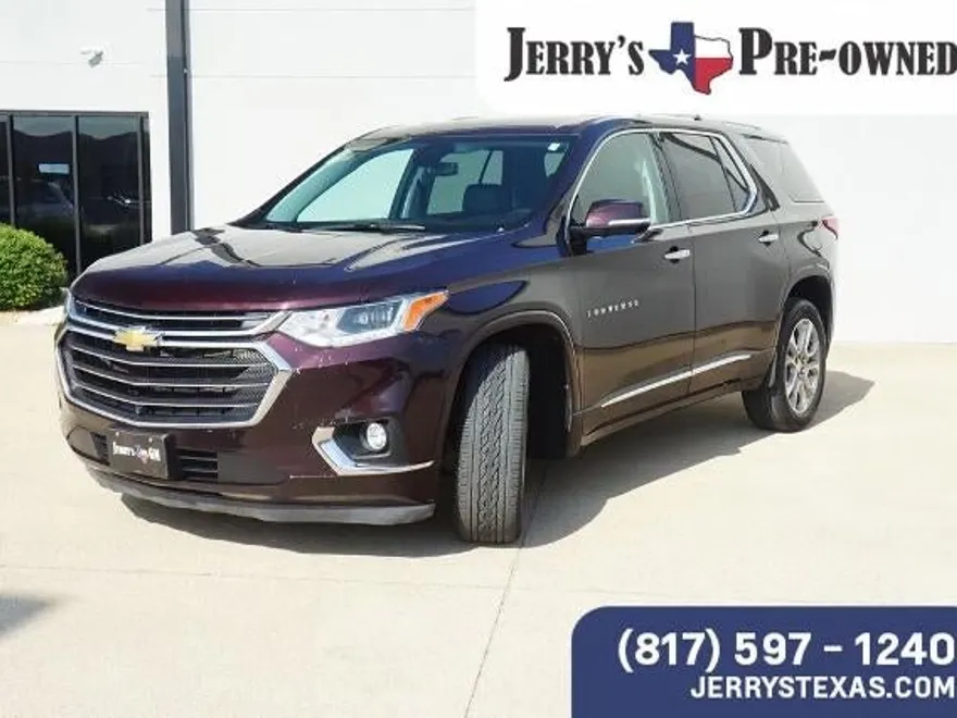 2021 Chevrolet Traverse Premier photo 1