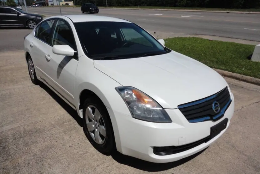2008 Nissan Altima 2.5 S photo 1