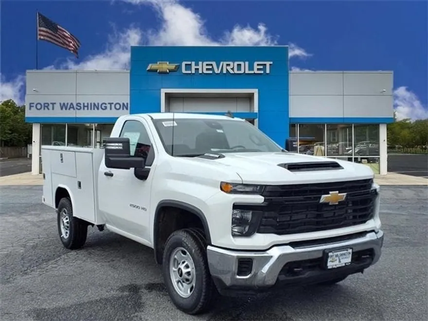 2025 Chevrolet Silverado 2500HD photo 1