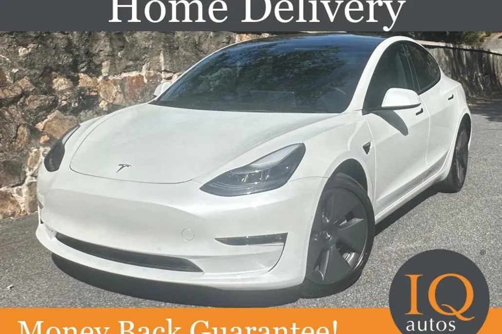 2022 Tesla Model 3 Long Range photo 1