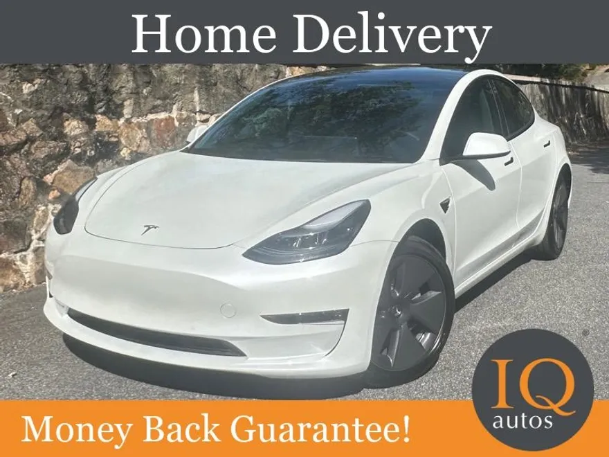 2022 Tesla Model 3 Long Range photo 1