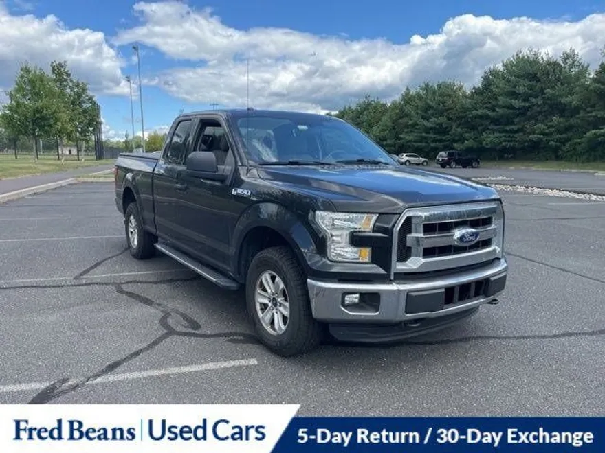 2015 Ford F-150 XLT photo 1
