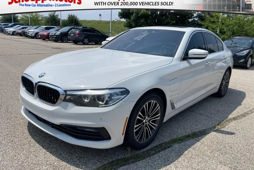 2018 Bmw 530e Sedan photo 1