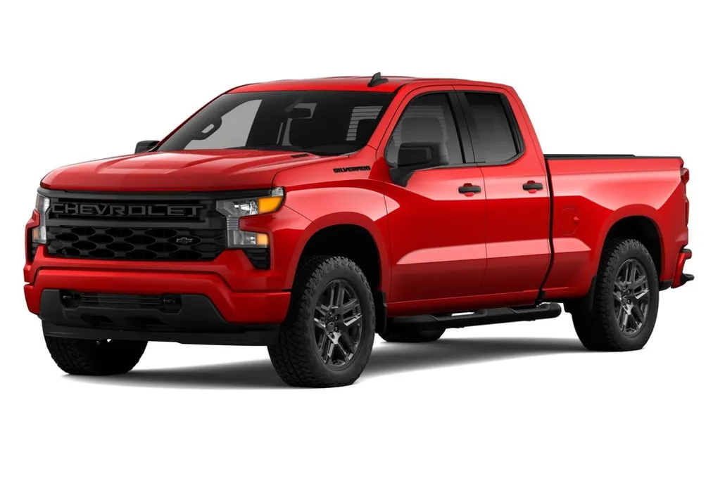 2026 Chevrolet Silverado Custom photo 1