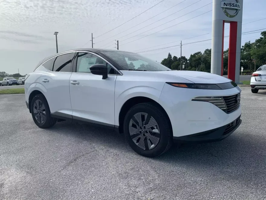 2025 Nissan Murano SL photo 1