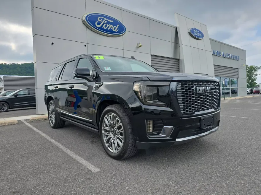 2023 Gmc Yukon Denali Ultimate photo 1