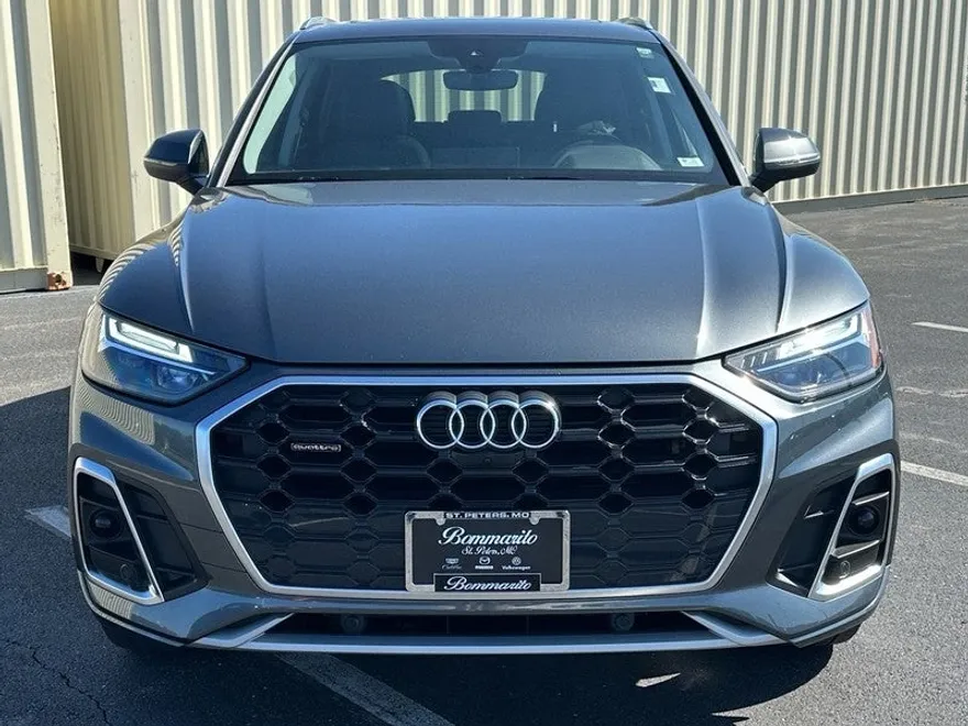 2023 Audi Q5 S line Premium Plus 45 TFSI photo 1