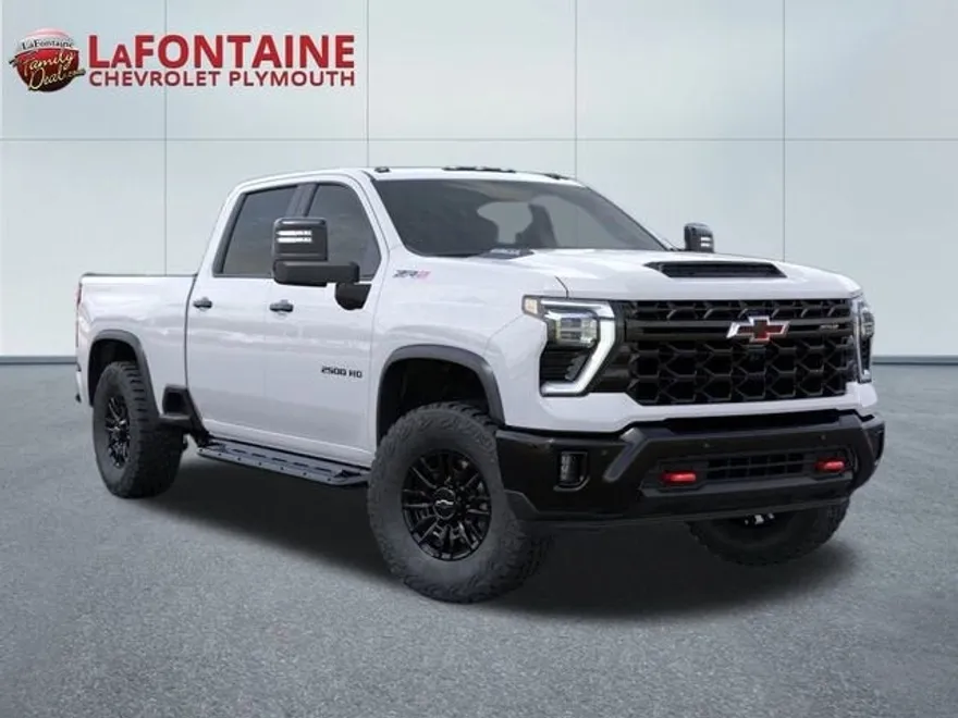 2025 Chevrolet Silverado 2500HD ZR2 photo 1