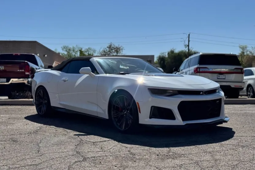 2018 Chevrolet Camaro ZL1 photo 1