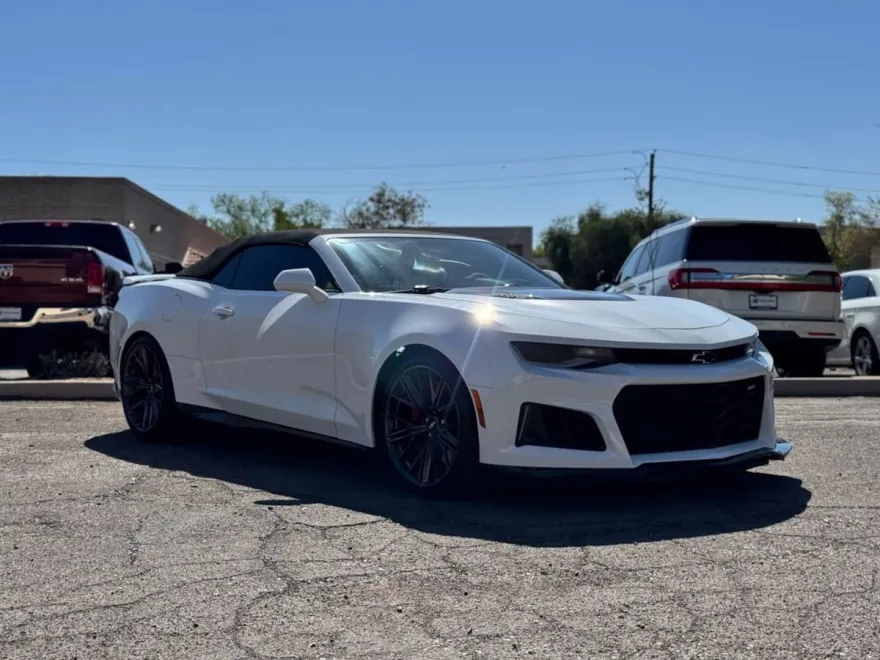2018 Chevrolet Camaro ZL1 photo 1
