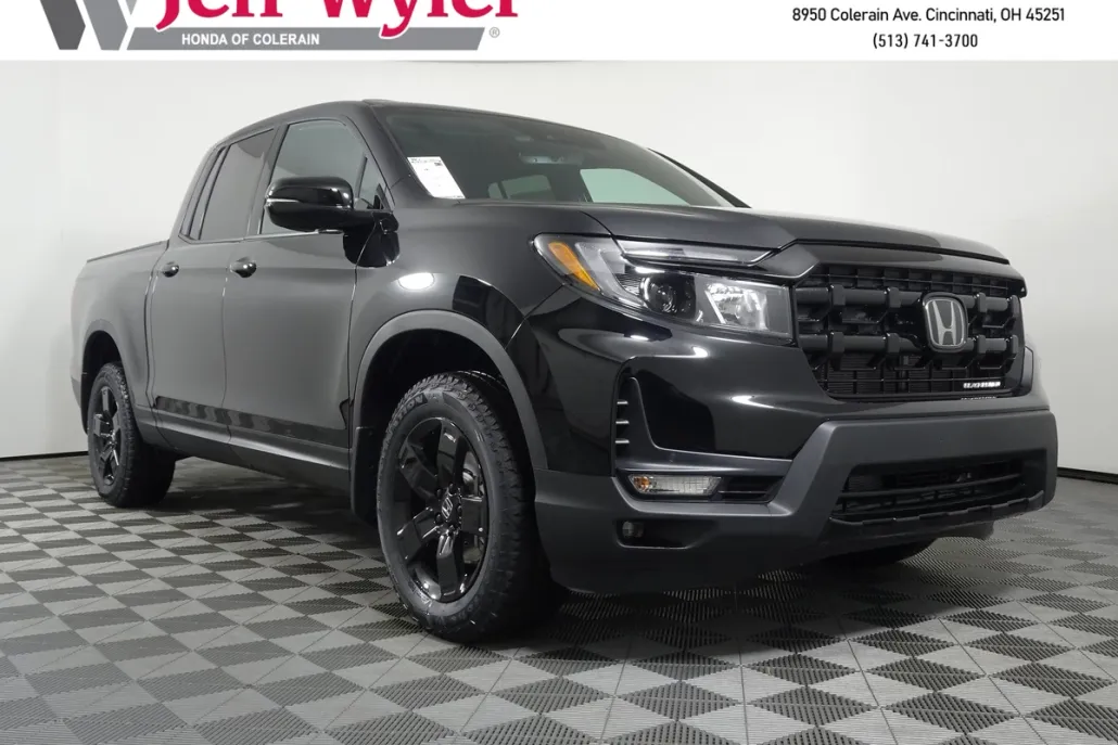 2025 Honda Ridgeline Black Edition photo 1