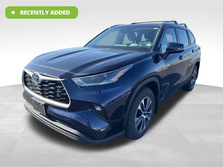 2021 Toyota Highlander Hybrid XLE photo 1