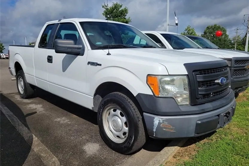 2013 Ford F-150 XL photo 1