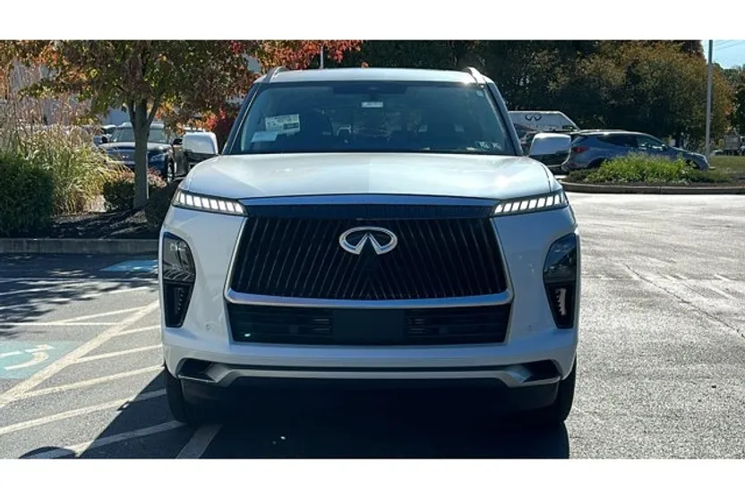 2025 Infiniti QX80 Sensory photo 1
