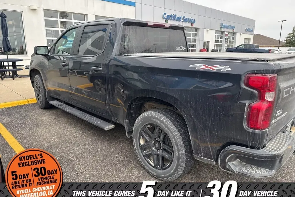 2022 Chevrolet Silverado 1500 Custom photo 1
