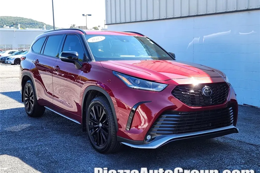2023 Toyota Highlander XSE photo 1