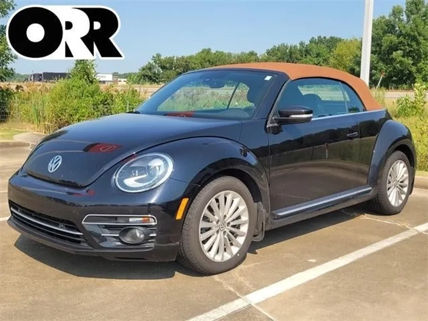 2019 Volkswagen Beetle Final Edition SE photo 1