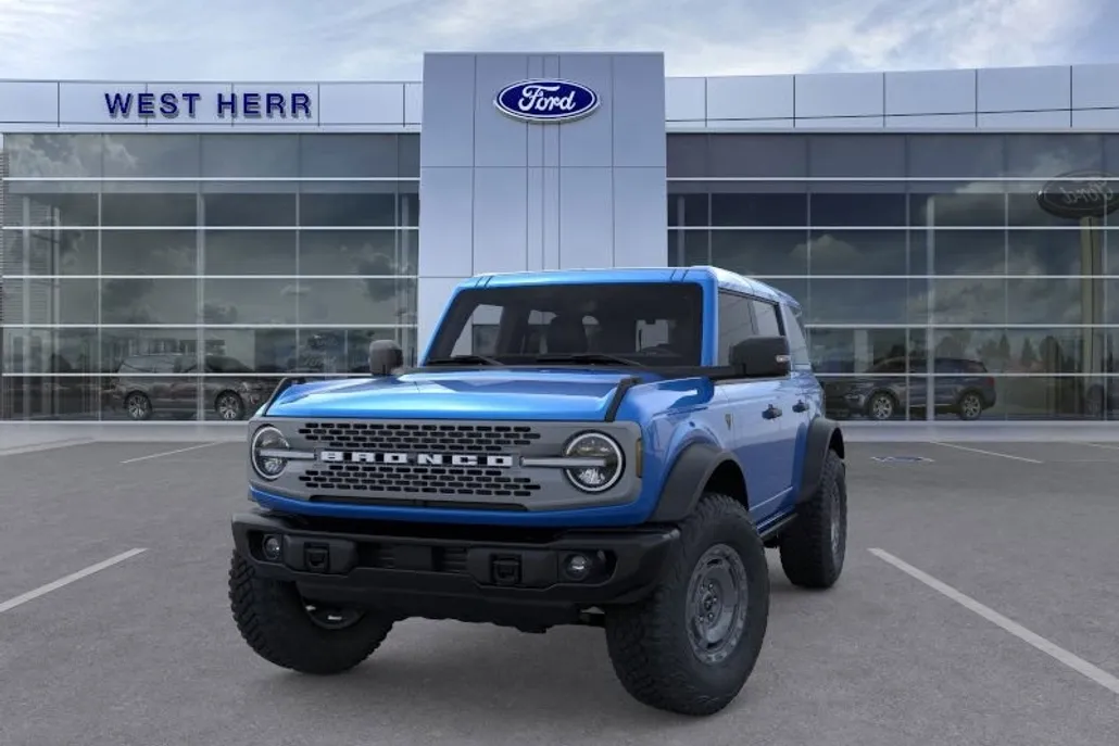 2025 Ford Bronco Badlands photo 1
