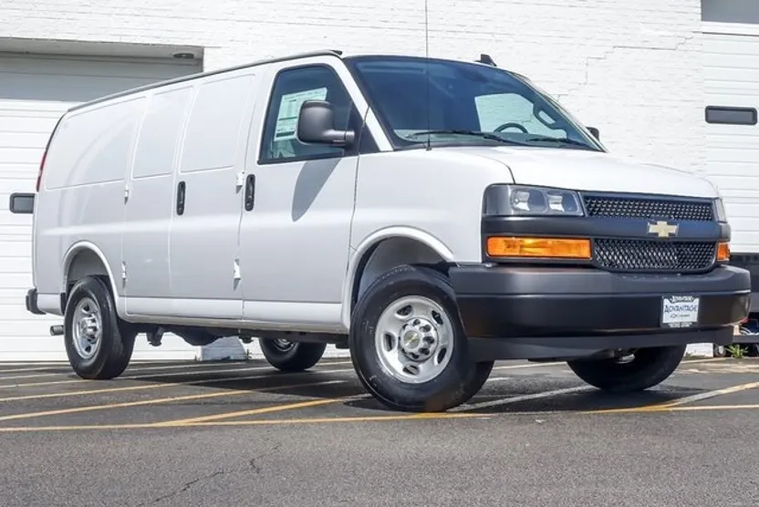 2025 Chevrolet Express Cargo 2500 Van photo 1