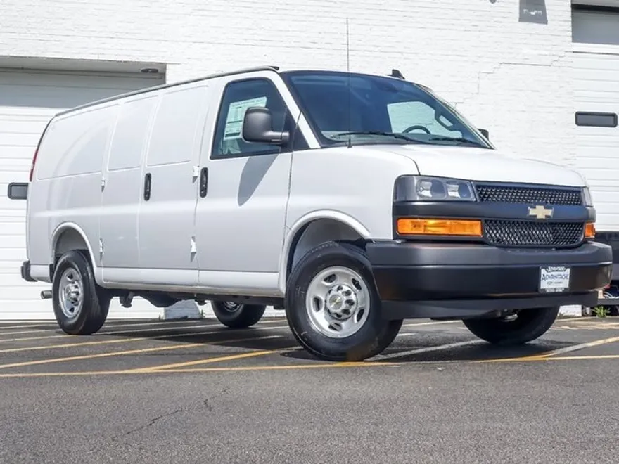 2025 Chevrolet Express Cargo 2500 Van photo 1