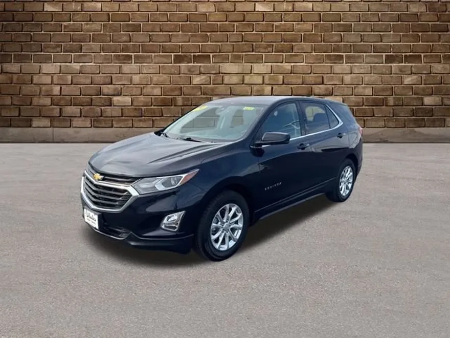 2020 Chevrolet Equinox LT photo 1