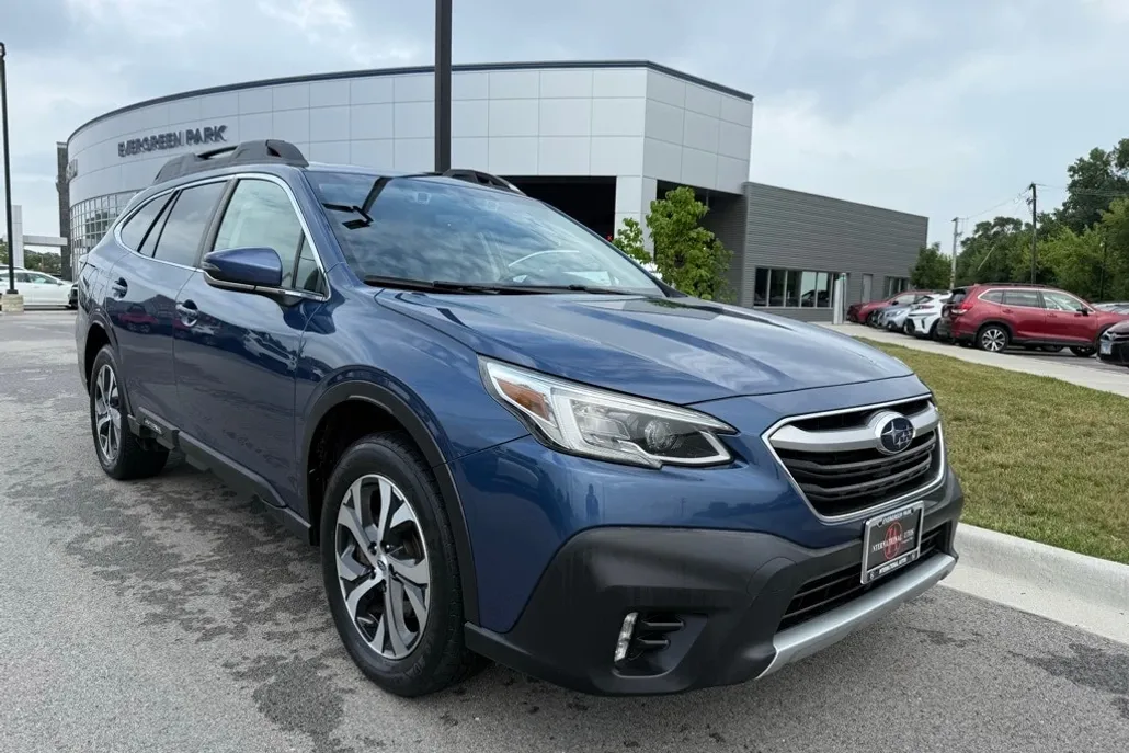 2020 Subaru Outback Limited XT photo 1
