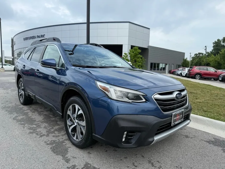 2020 Subaru Outback Limited XT photo 1