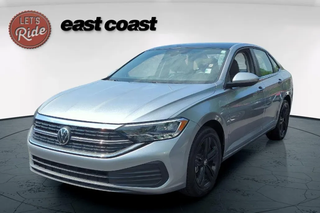 2023 Volkswagen Jetta SE photo 1