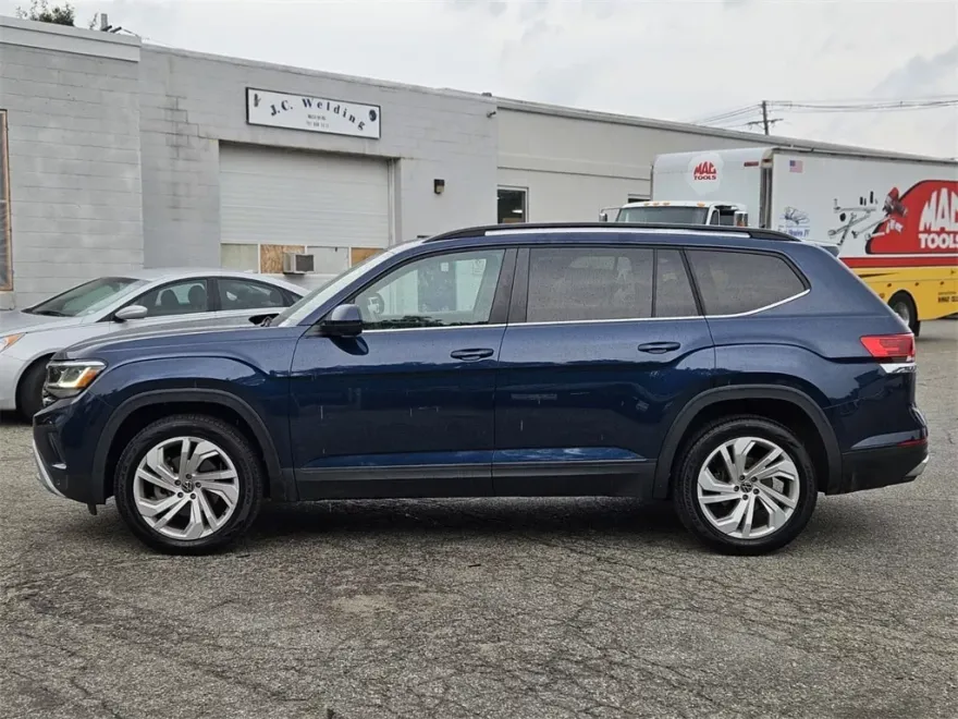 2021 Volkswagen Atlas SE Technology photo 1