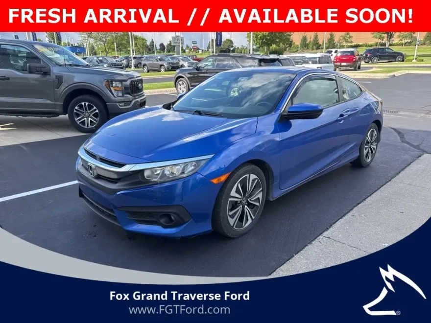 2018 Honda Civic EX-T photo 1