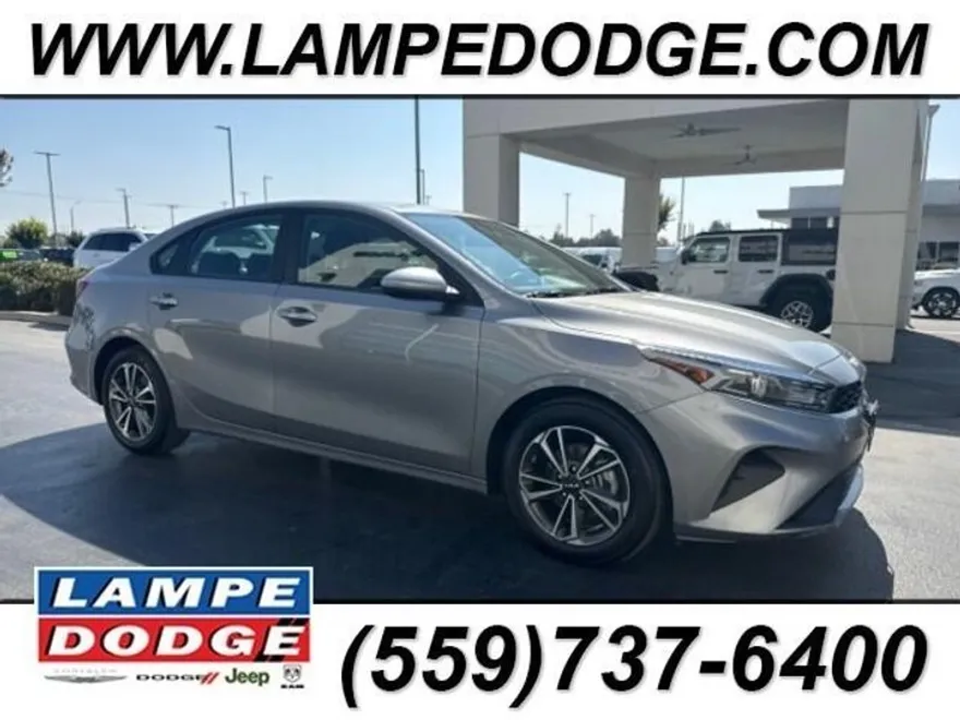 2024 Kia Forte LXS photo 1