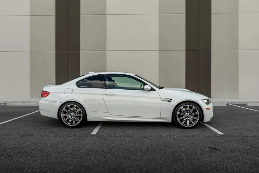 2011 Bmw M3 3 photo 1