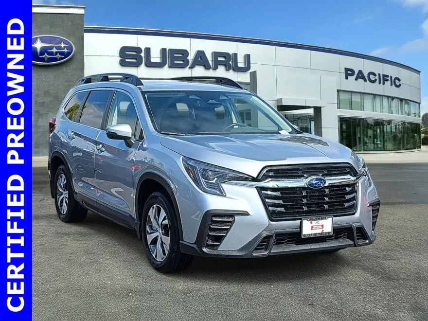 2023 Subaru Ascent Premium photo 1