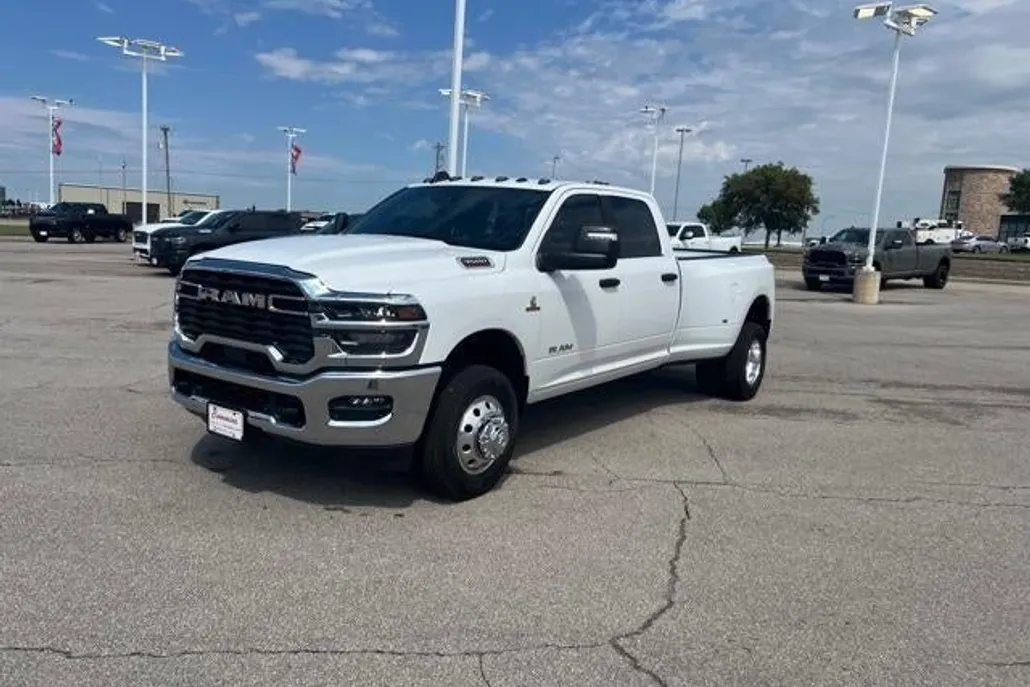 2026 Ram 3500 Big Horn photo 1