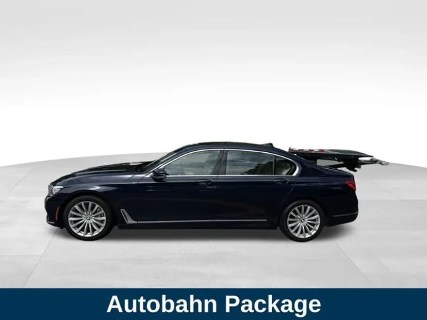 2017 Bmw 740i photo 1