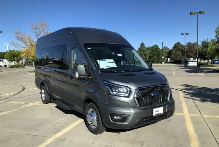 2025 Ford Transit Passenger XLT photo 1