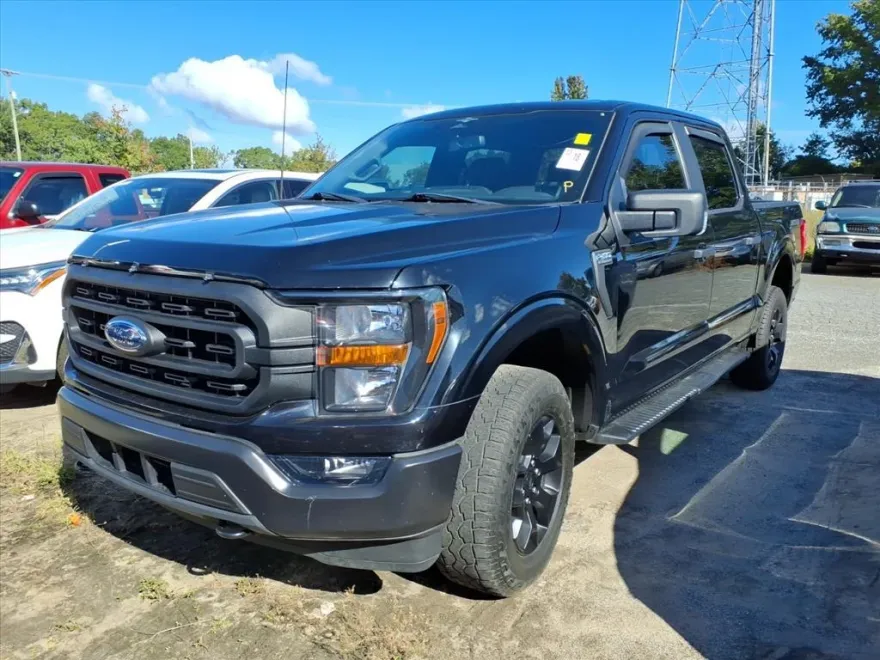 2023 Ford F-150 XL photo 1