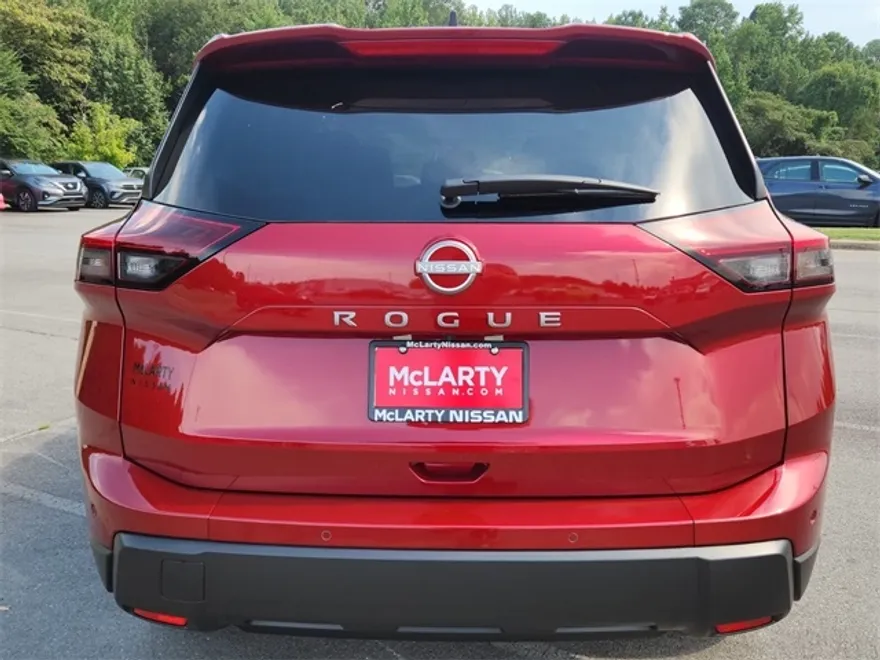2026 Nissan Rogue S photo 1