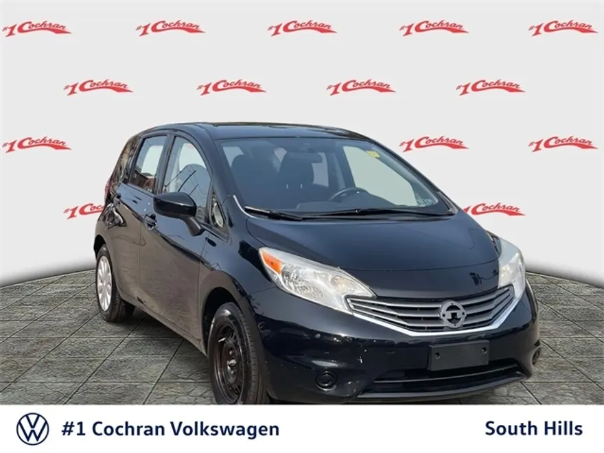 2016 Nissan Versa Note SV photo 1