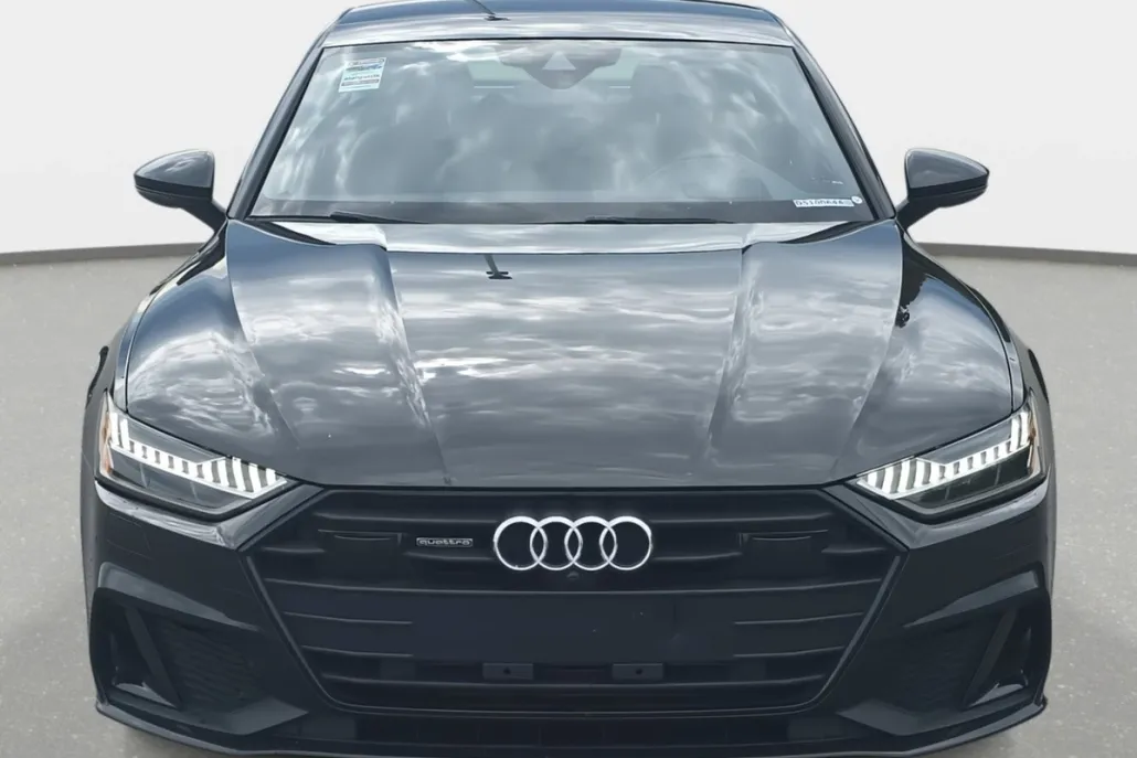 2021 Audi A7 Prestige photo 1