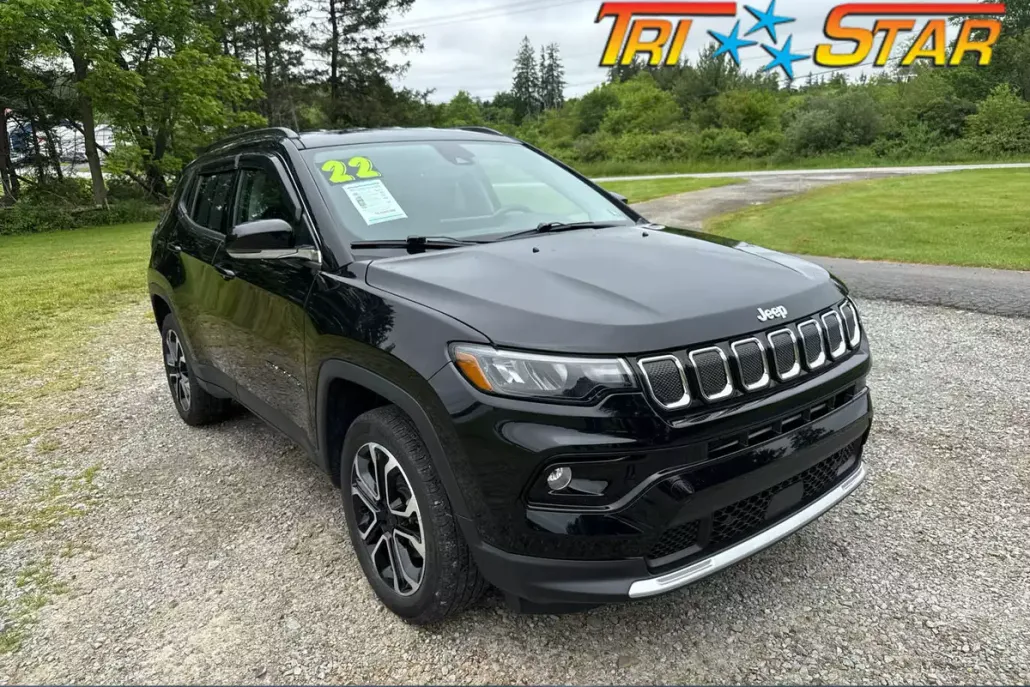 2022 Jeep Compass Limited photo 1