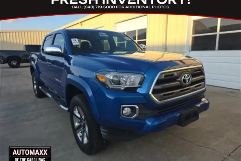 2016 Toyota Tacoma Limited photo 1