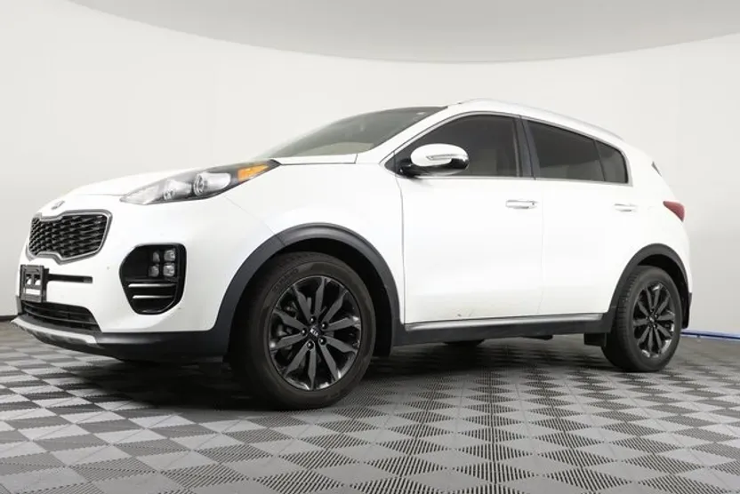 2018 Kia Sportage EX photo 1